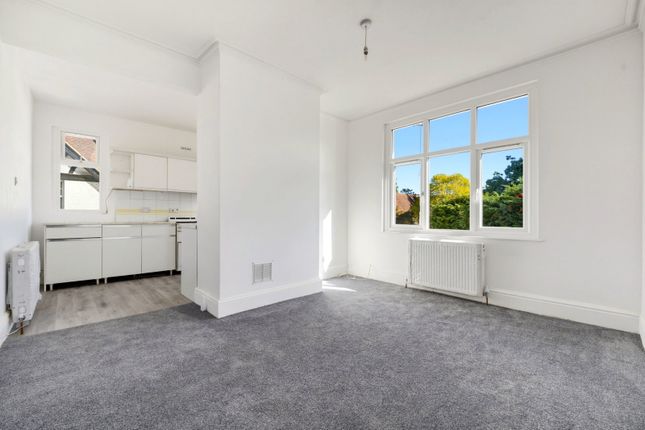 Greenways,Flat 3, Pyrford Road, West Byfleet photo 2