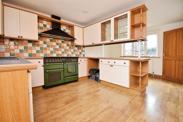 20A, Donnington Gardens, Scunthorpe photo 3