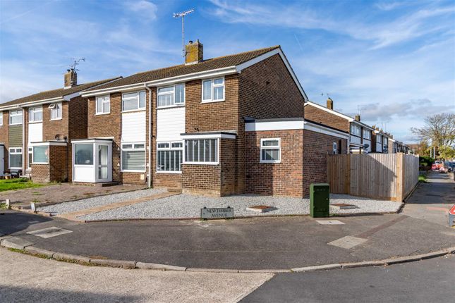 3-bed house on 2, Newtimber Avenue, Goring-By-Sea, £400,000