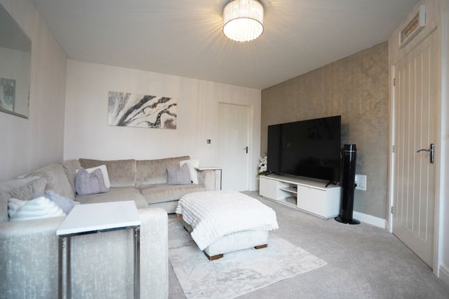 5, Galway Close, Thornton-Cleveleys photo 4