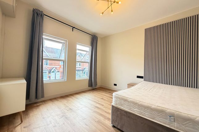 Flat Above 33-35,, Raddlebarn Road, Birmingham photo 2