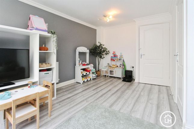 8, Diamond Close, Sittingbourne photo 4