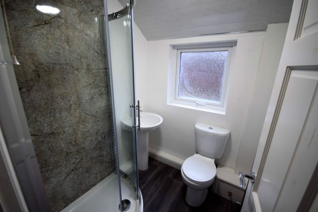 Room to rent in Grey Street, Carlisle