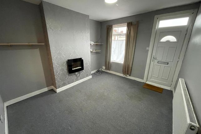 Terraced house for sale in Redcar Street, Hull