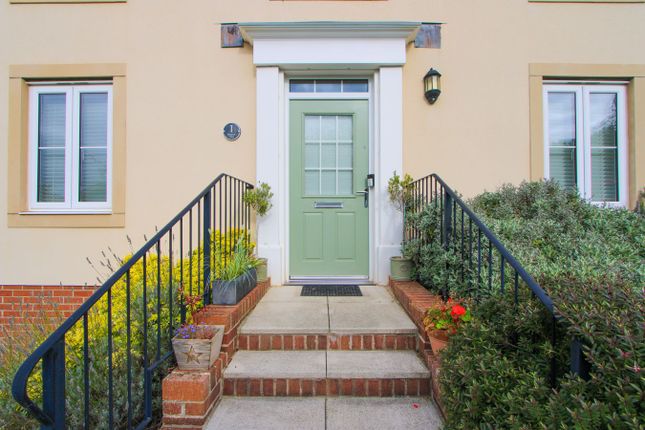 1, Bluebell Close, Yate photo 2