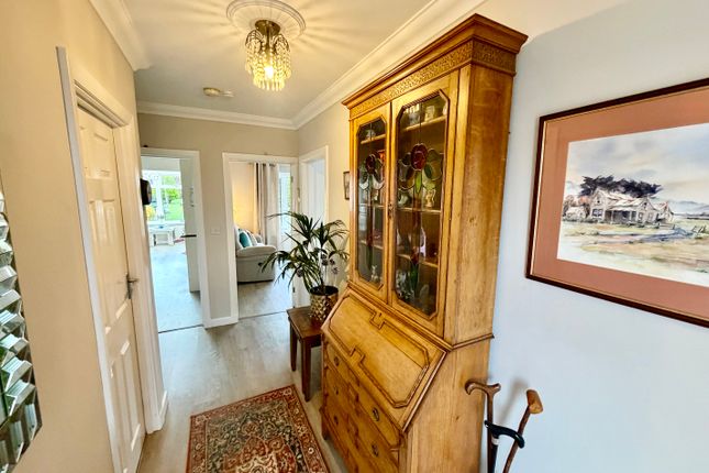 85, Denham Avenue, Llanelli photo 4
