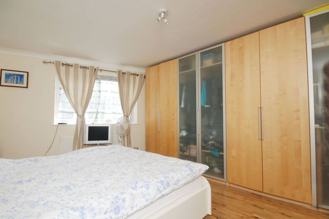 Thumbnail Flat to rent in The Downs, Wimbledon, London