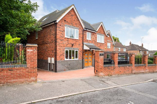 Thumbnail Detached house for sale in Tunnel Wood Road, Watford
