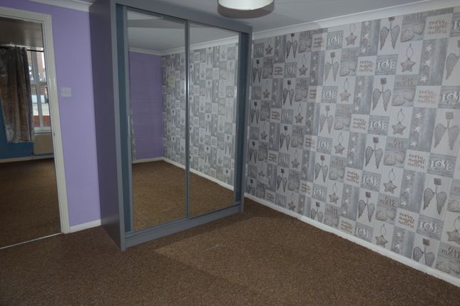 67, Reginald Street, Luton photo 3