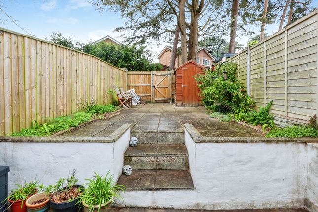 97, Goldfinch Road, Poole photo 4