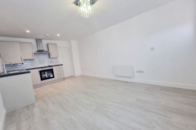 29, Junction Lane, St. Helens photo 3