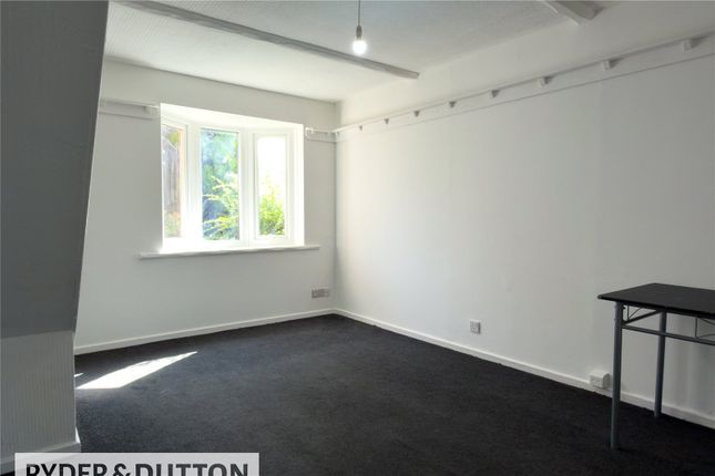 14, Ashley Lane, Greater Manchester photo 3