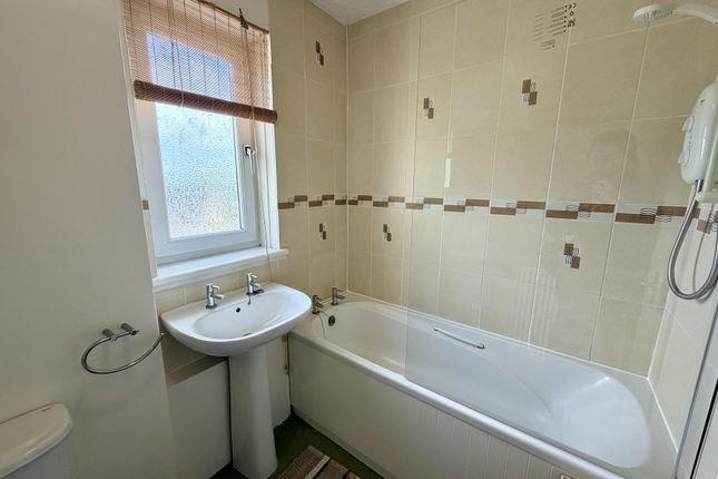 132 Lewis Road, Aberdeen, AB16 6TG, Aberdeen photo 4