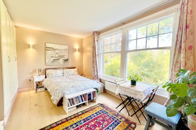 Flat 6, 12, Princes Avenue, Muswell Hill photo 4