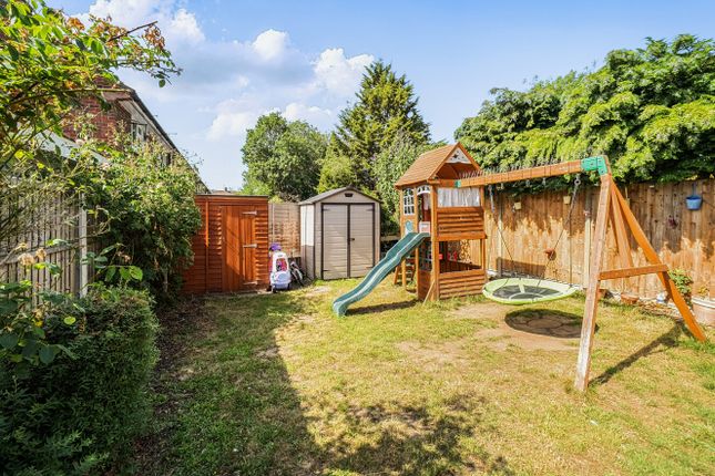 129, Horsneile Lane, Berkshire photo 4