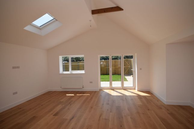 1 Bentley Mews,, Hole Lane, Farnham photo 4