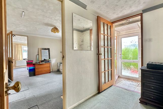 69, Fir Tree Avenue, Locking, Weston-super-Mare photo 3