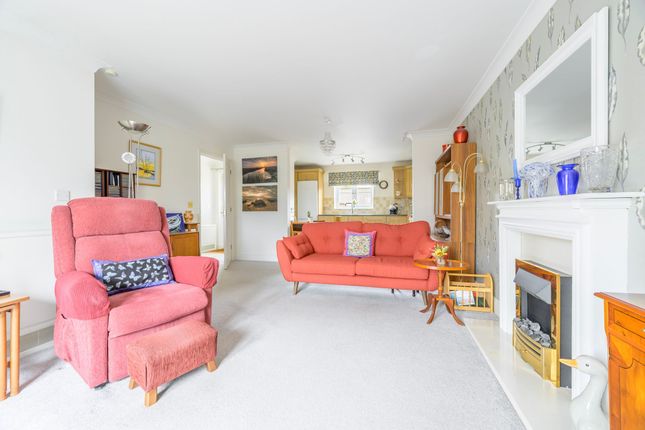 3 Magnolia Mews, Dereham photo 4