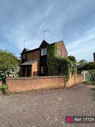 1 bed semi-detached house for sale in Meadow Close, Nottingham NG2