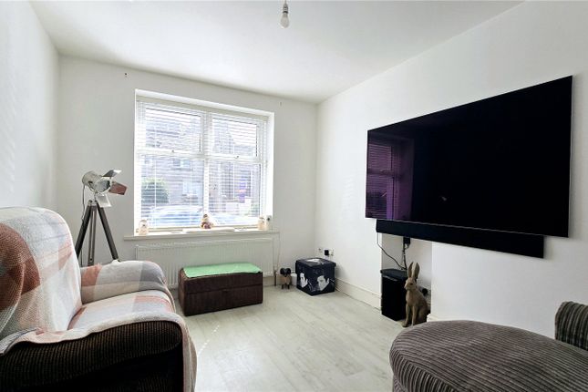 10, Gwelfor Avenue, Gwynedd photo 4