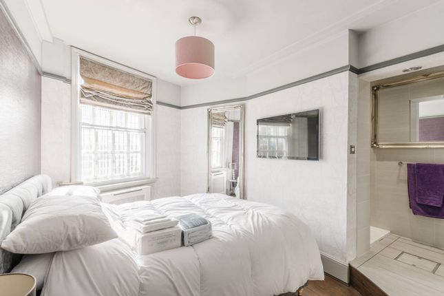 Thumbnail Flat to rent in Baker Street, Marylebone, London