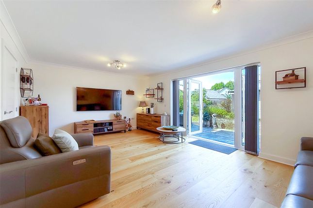 16, Abbots Field, Arundel photo 4