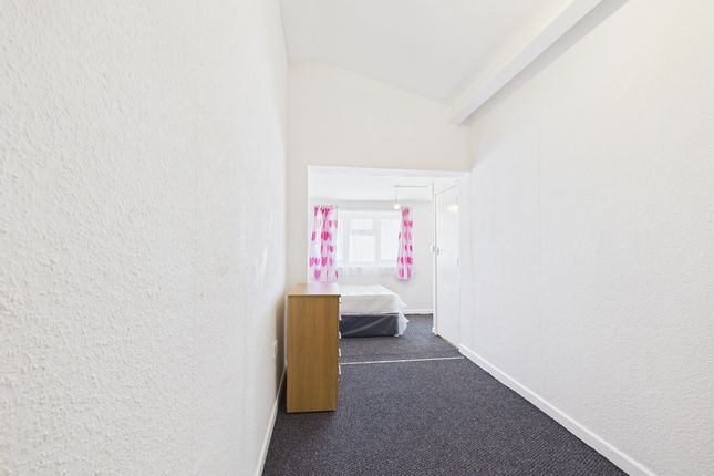 Flat 3, 16 Jersey Road, Oxford photo 2