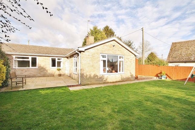 Thumbnail Semi-detached bungalow for sale in Park Road, North Leigh, Witney