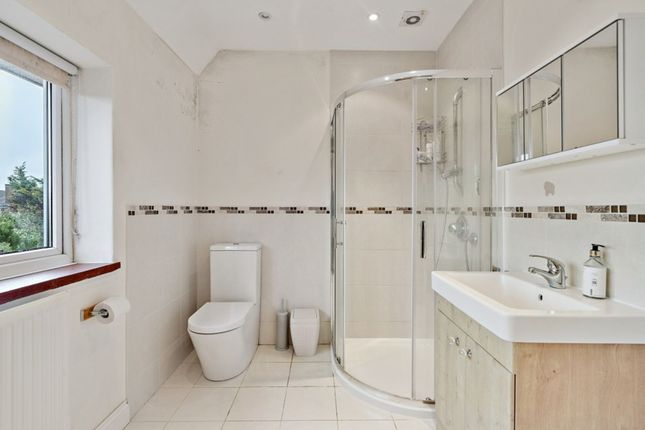 23 Hyde Green, Beaconsfield photo 4