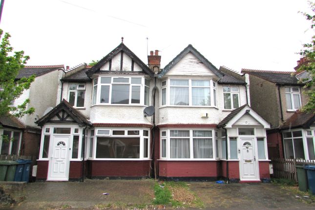 Thumbnail Flat to rent in Montrose Road, Harrow, Middlesex