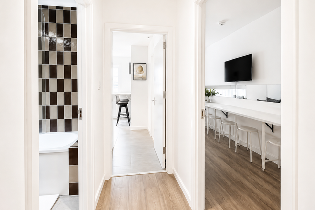 159, Drummond Street, London photo 2