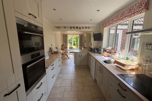 246 Mudford Road, Yeovil photo 2