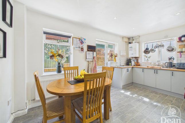 107, Coombe Drive, Cinderford photo 4