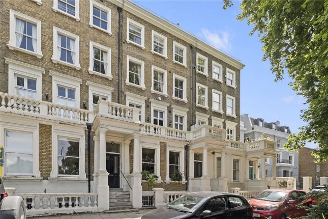 59E, Clapham Common South Side, London photo 3