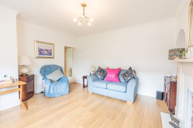 7, Keir Hardie Place, Bellshill photo 4