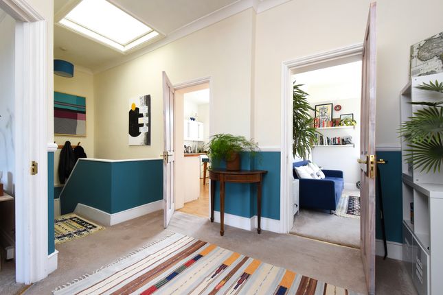 51a, Vancouver Road, London photo 2