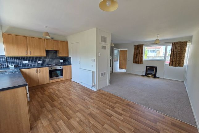 3, Springfield Close, Corsham photo 2
