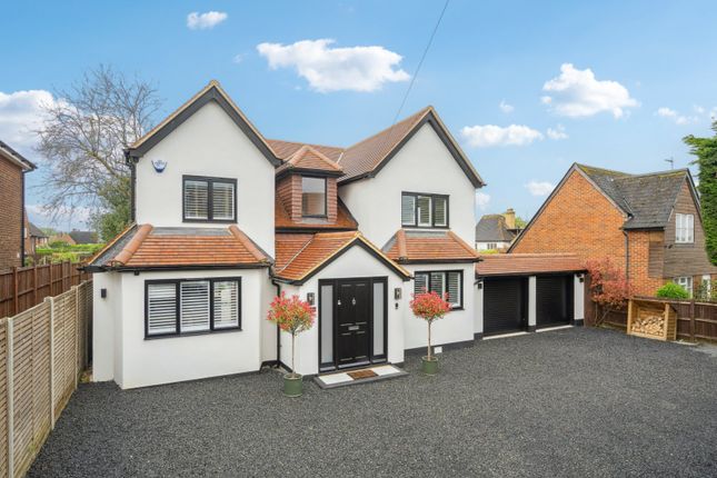 Thumbnail Detached house for sale in The Phygtle, Chalfont St Peter, Buckinghamshire
