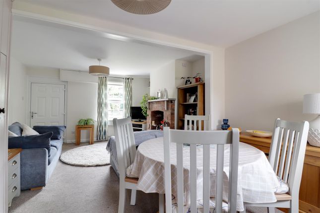 2 Greenhaye Cottages, High Street, Arlingham photo 4