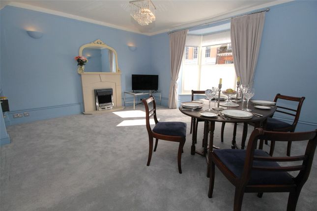 Flat to rent in West Street, Alresford, Hampshire