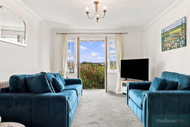 Flat 20, Lea Valley House,, Stoney Bridge Drive, Essex photo 4