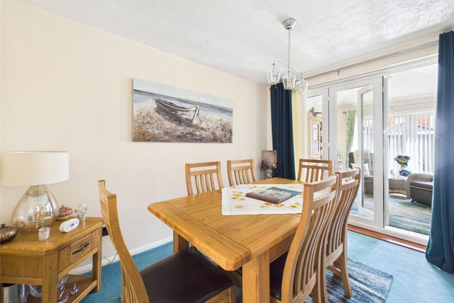 22, Welland Road, Gloucester photo 4