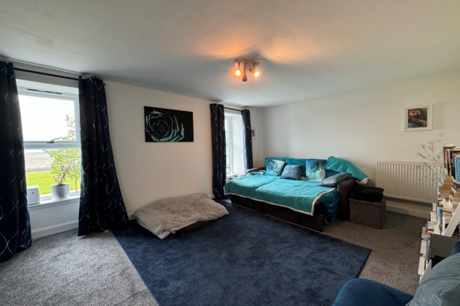 12, Poltalloch Street, Lochgilphead photo 2