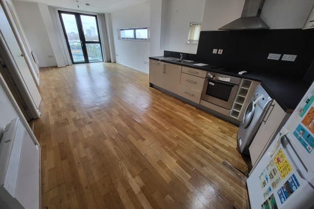 27 Radcliffe House, 401 Ashton Old Road, Manchester photo 3