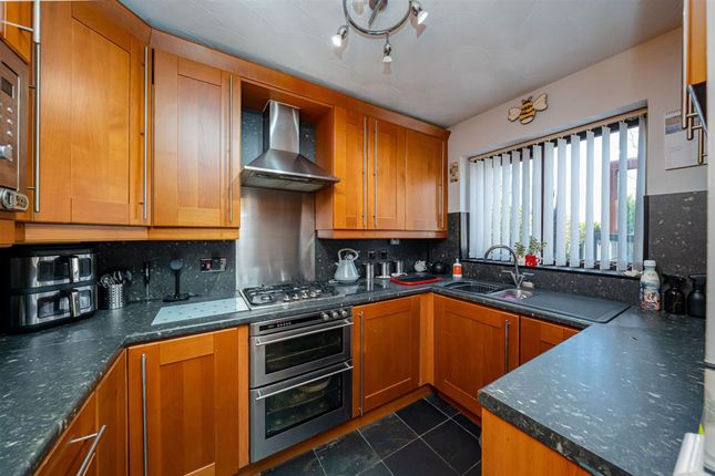 84 Bexhill Drive, Leigh photo 3