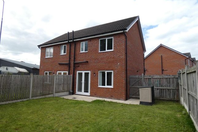 16, Dalton Crescent, Carlisle photo 2