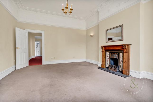 Flat 1, 130, Cathedral Road, Cardiff photo 4
