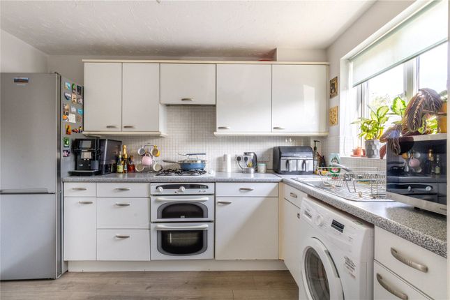 22, Watchill Avenue, Bristol photo 3