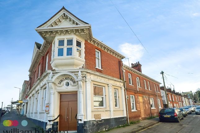 Thumbnail Flat to rent in Kingsway, Dovercourt, Harwich