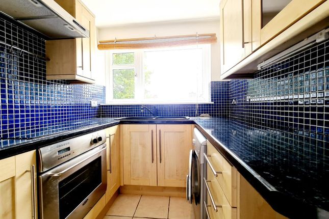 12 Bough Beech Court, 72 Albany Road, Enfield photo 2